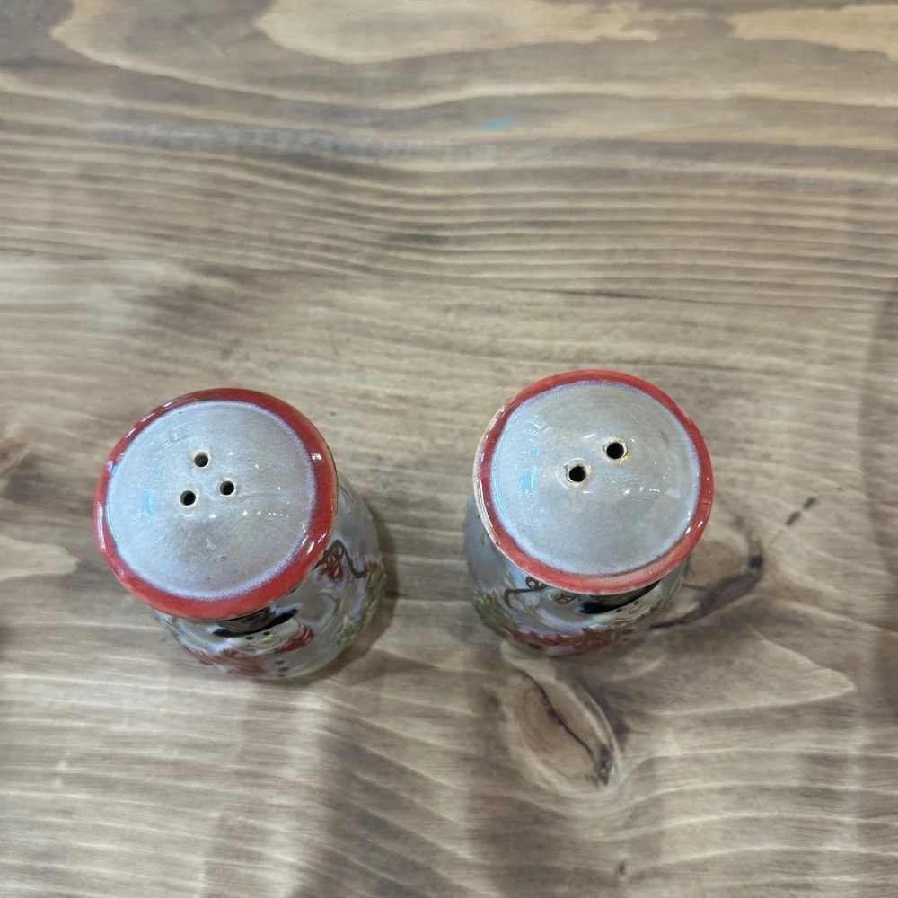 Vintage Cute Snowman Salt Pepper Shakers Ceramic Christmas Holiday Kitchen Decor